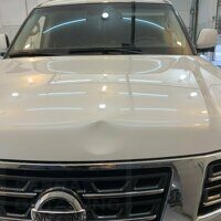 Nissan Patrol капот