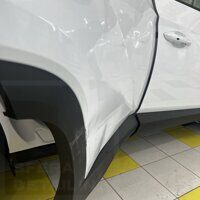 Hyundai дверь