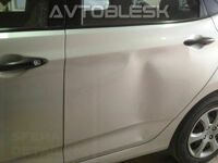 Hyundai Accent дверь